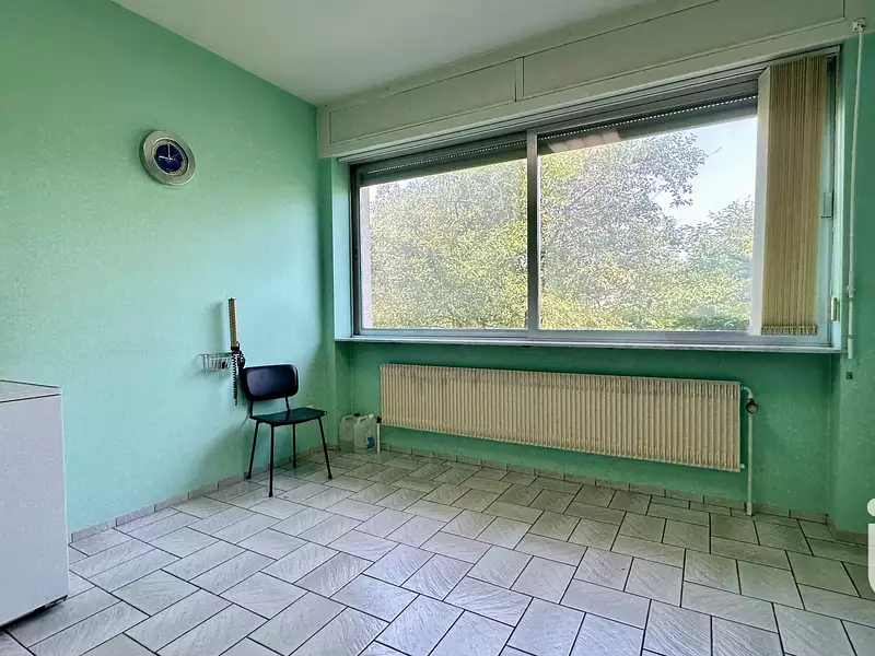 Maison, 275 m²