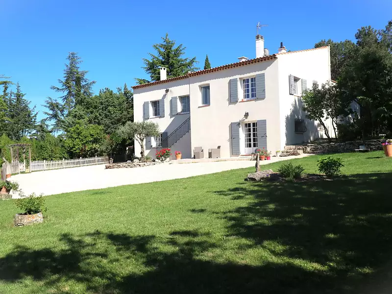 Maison, 241 m²