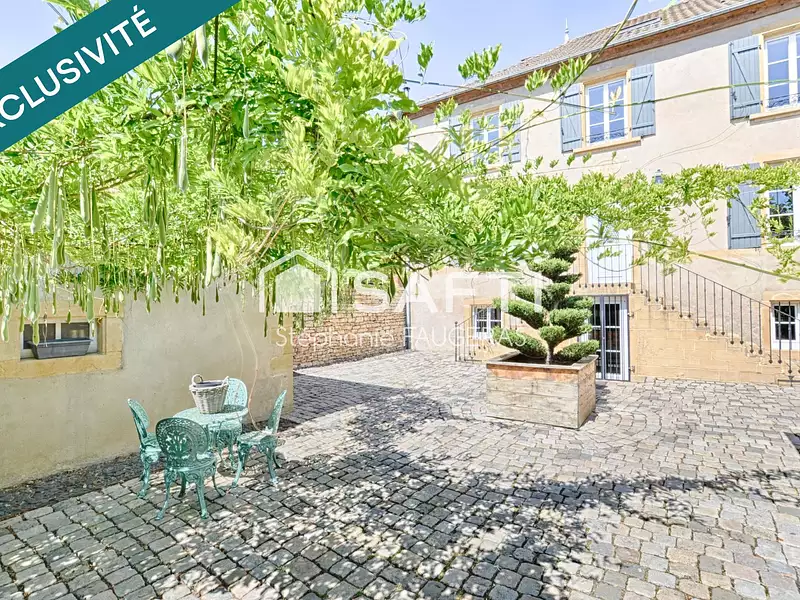Maison, 345 m²