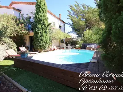 Maison, 215 m²