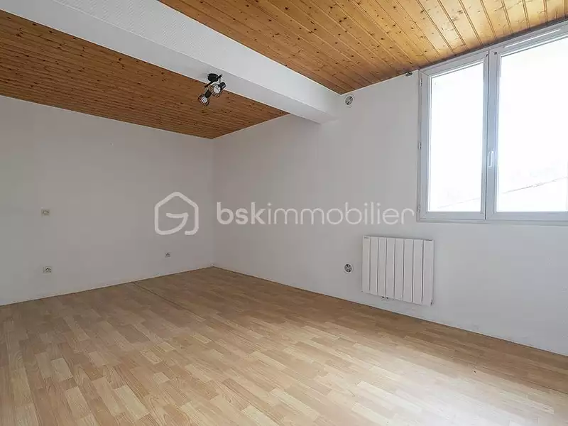 Maison, 300 m²