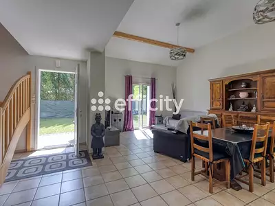 Maison, 141 m²