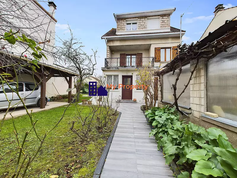 Maison, 130 m²