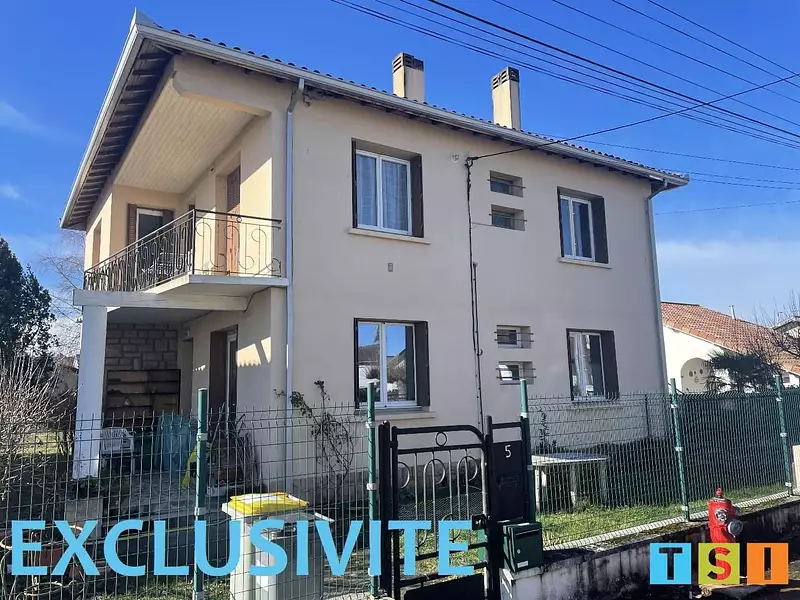 Immeuble, 161,59 m²