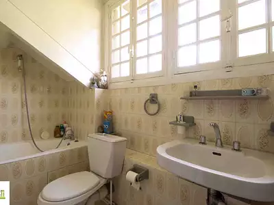 Maison, 222 m²