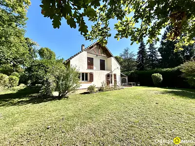 Maison, 263 m²
