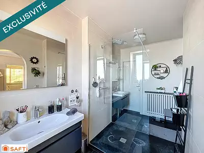 Maison, 260 m²