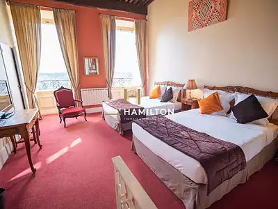 Maison, 324 m²