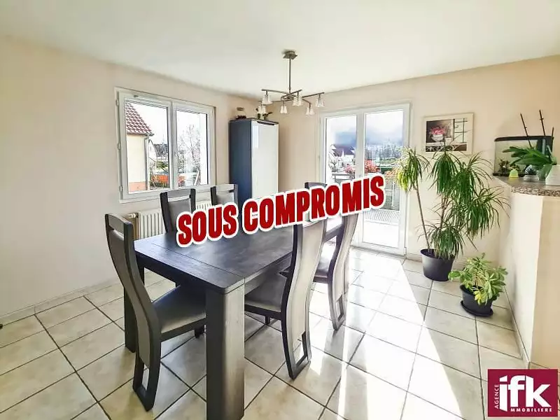 Maison, 105 m²