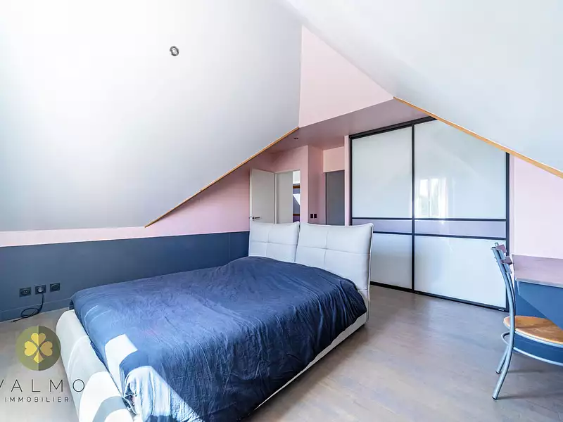 Maison, 169 m²