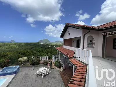 Maison, 388 m²
