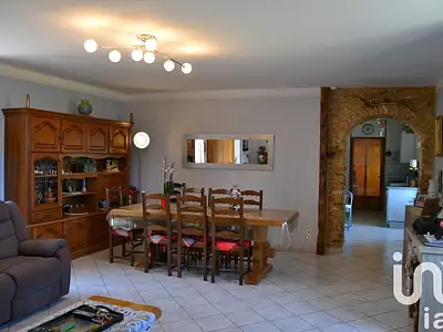 Maison, 220 m²