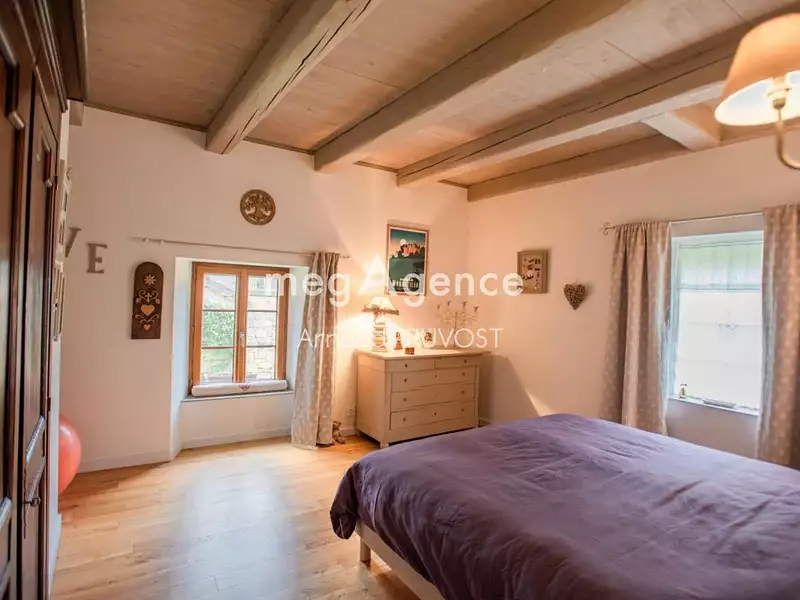 Maison, 214 m²