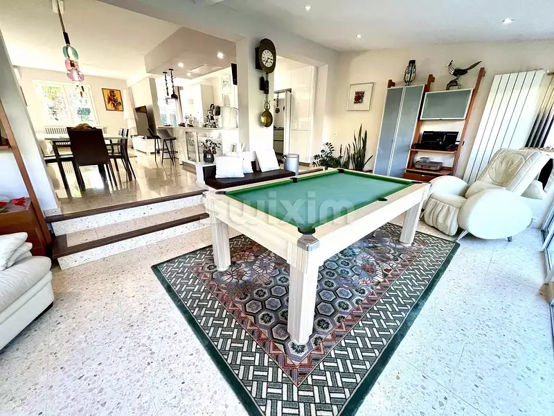 Maison, 170 m²