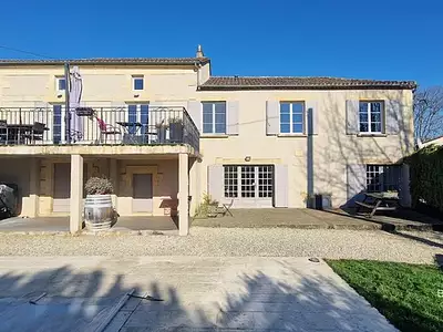 Maison, 390 m²
