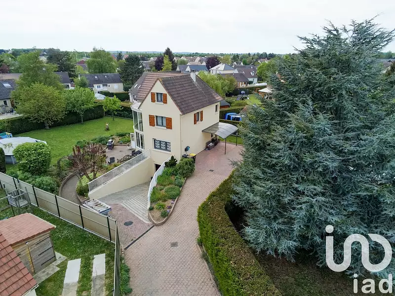 Maison, 168 m²