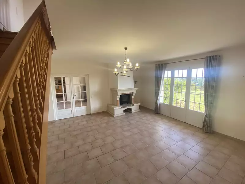 Maison, 162 m²