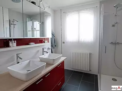 Maison, 181 m²