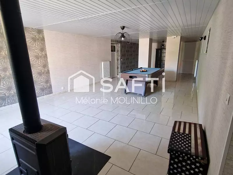 Maison, 226 m²