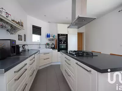 Maison, 111 m²