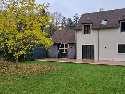 Maison, 163 m²