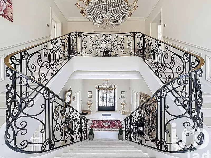 Maison, 283 m²