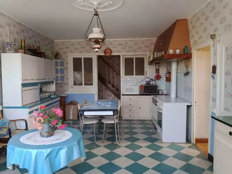 Maison, 285 m²