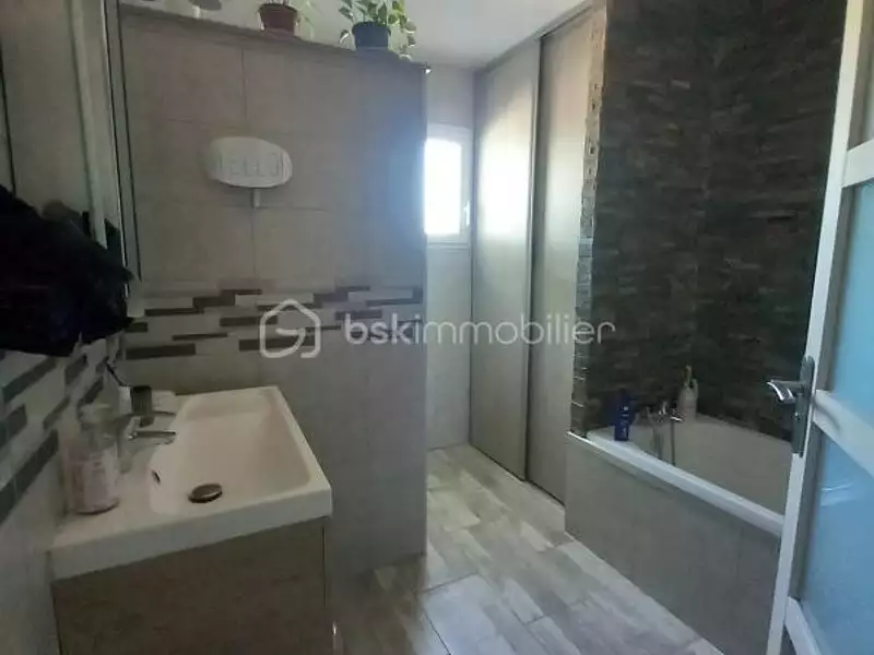 Maison, 120 m²