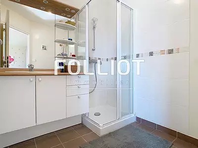 Maison, 300 m²