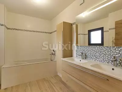 Maison, 147 m²