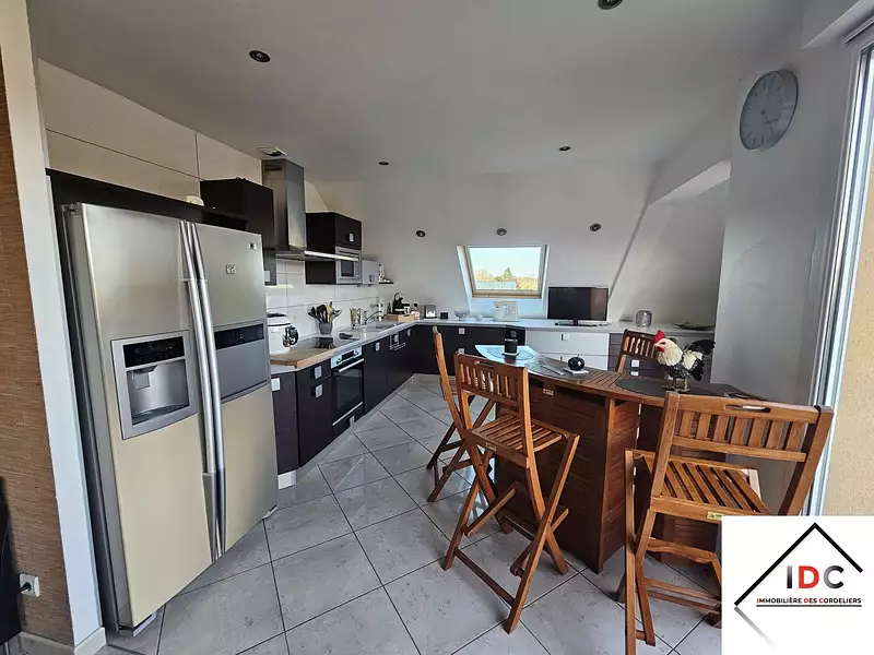 Appartement, 175,08 m²