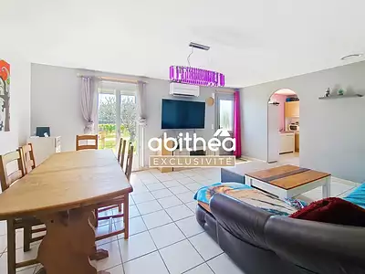 Maison, 77 m²