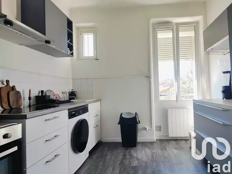 Immeuble, 313 m²