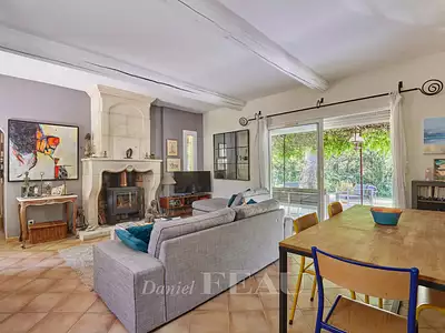 Maison, 146 m²