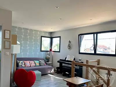 Maison, 169 m²