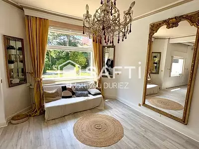 Maison, 180 m²