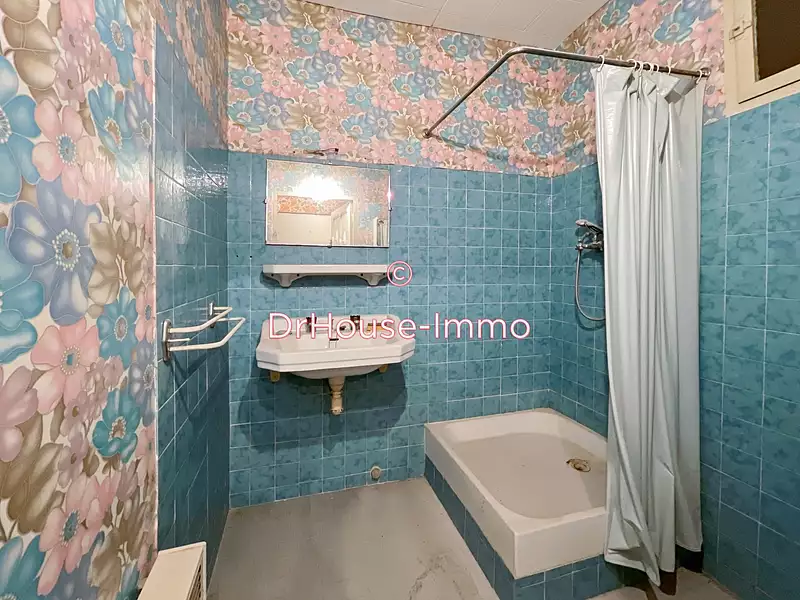 Immeuble, 102 m²