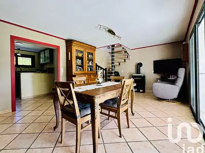 Maison, 132 m²