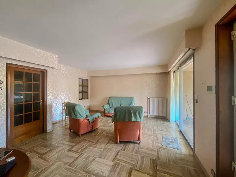 Maison, 240 m²