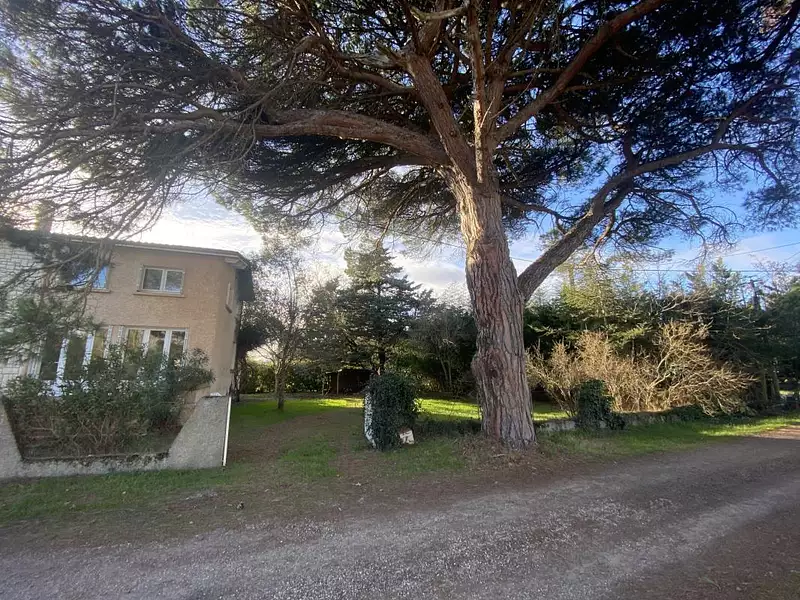 Maison, 250 m²