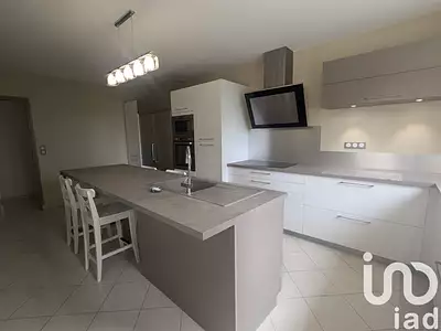 Maison, 179 m²