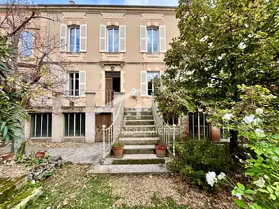 Maison, 369,96 m²