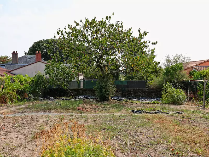 Terrain, 364 m²