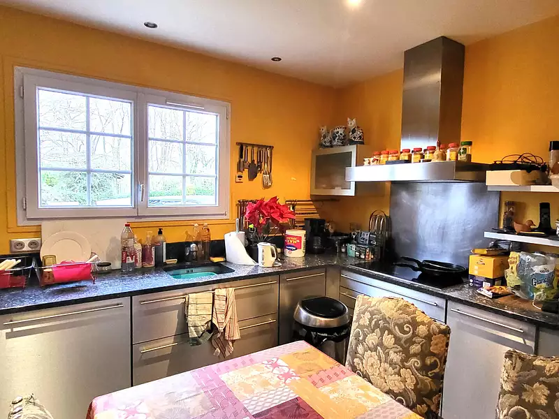 Maison, 215 m²