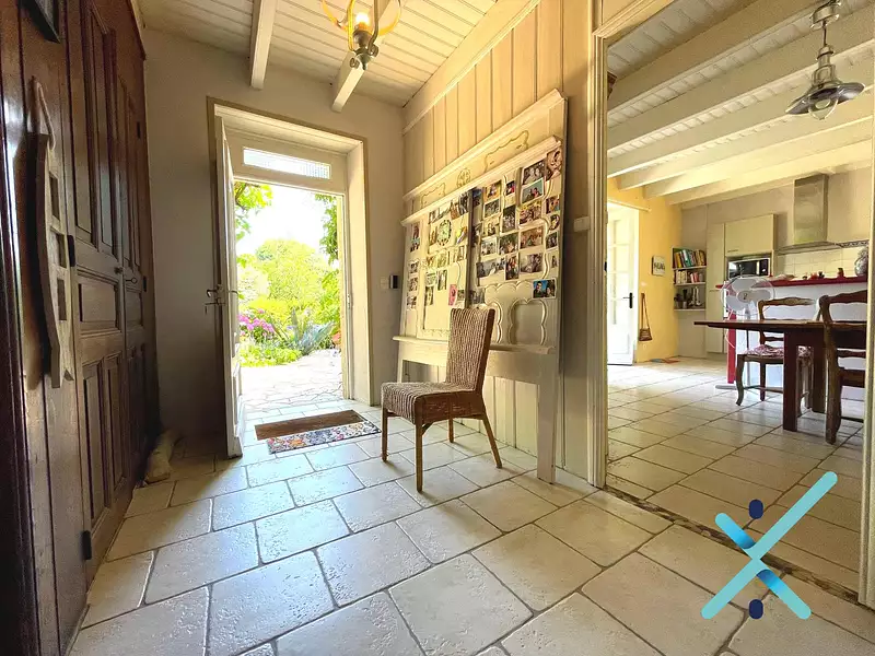 Maison, 280 m²