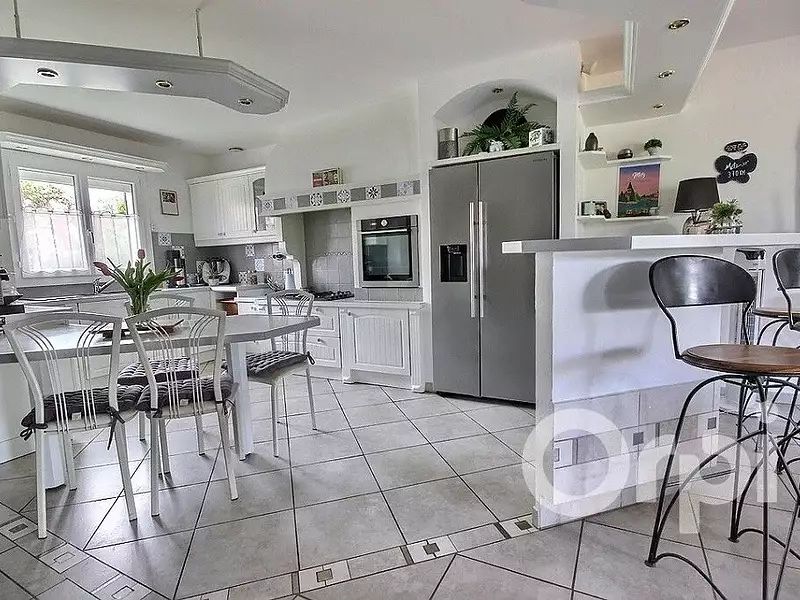 Maison, 147 m²