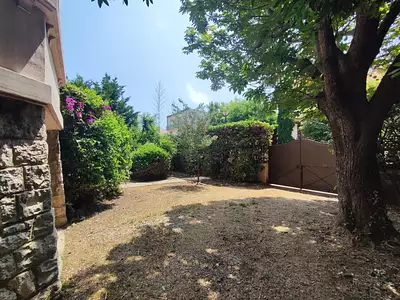 Maison, 195 m²