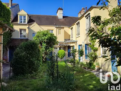 Maison, 246 m²