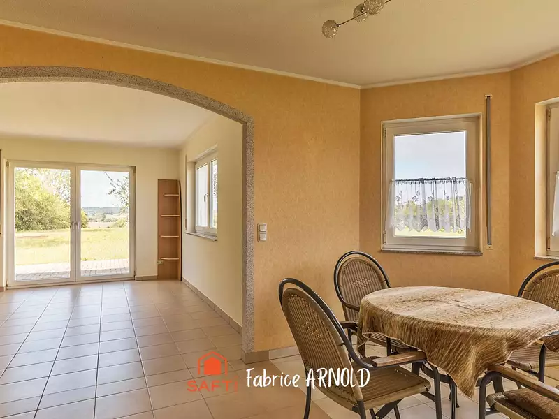 Maison, 140 m²