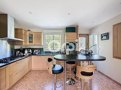 Maison, 145 m²